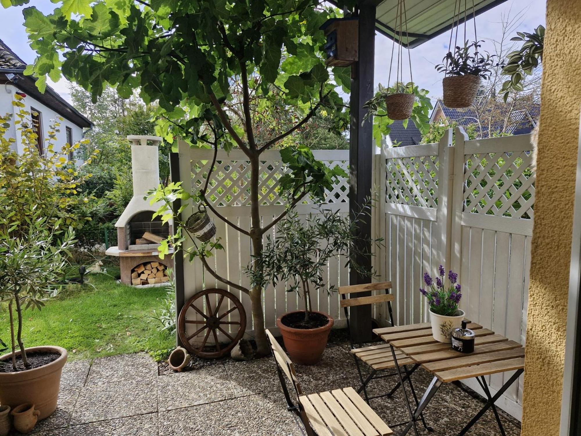 Komfortables Einzelhaus Mit Garten Halstenbek Exterior photo